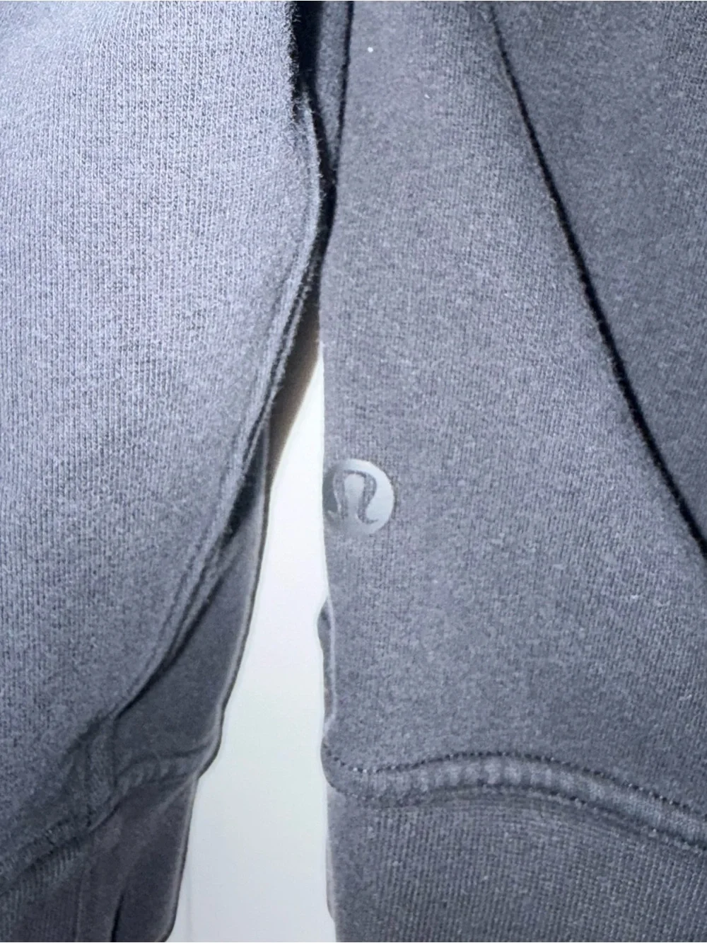 Lululemon Black All Yours Hoodie Women’s Size 8 W3DLDS READ